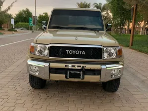 2021 Toyota Land Cruiser Pickup