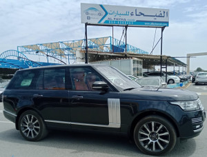 2013 Land Rover Range Rover in dubai