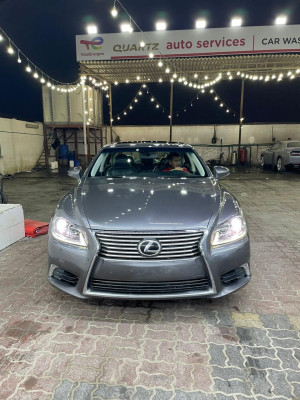 2015 Lexus LS 460 in dubai