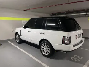 2011 Land Rover Range Rover in dubai