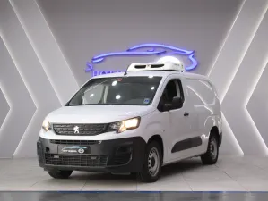 2023 Peugeot Partner in dubai