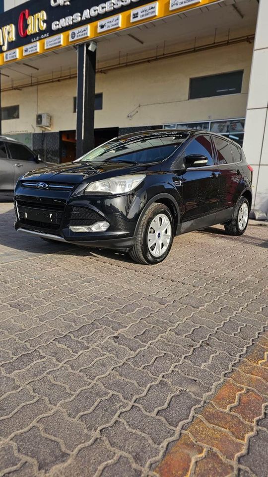 2015 Ford Escape in dubai