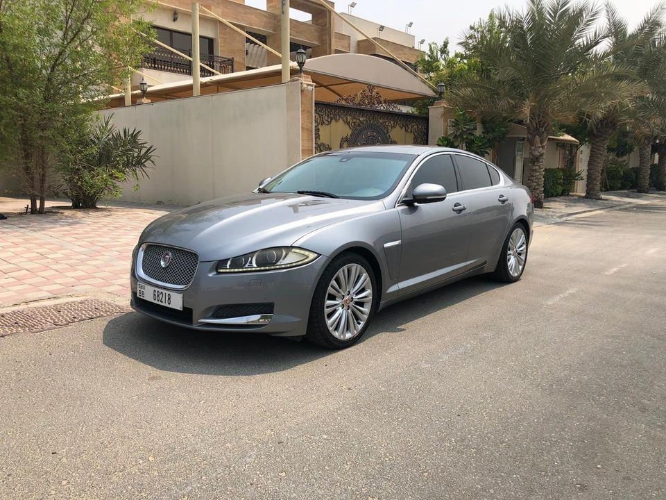 2014 Jaguar XF in dubai