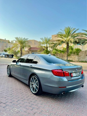 2011 BMW 5-Series