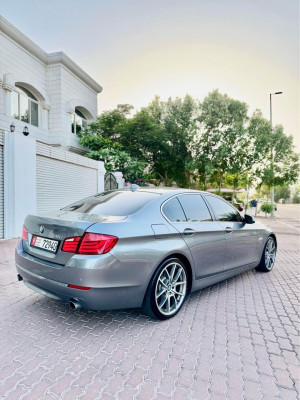 2011 BMW 5-Series