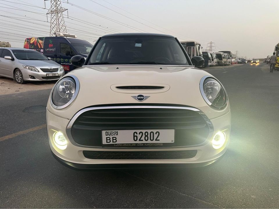 MINI COOPER 2021 MODEL GCC EXCELLENT CONDITION