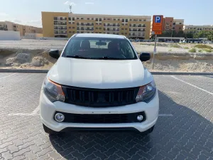 2017 Mitsubishi L200 in dubai