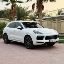 2019 Porsche Cayenne in dubai