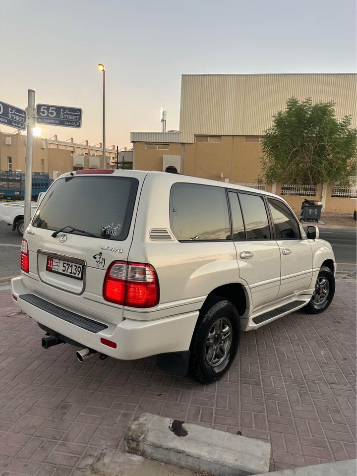 2000 Lexus LX 470