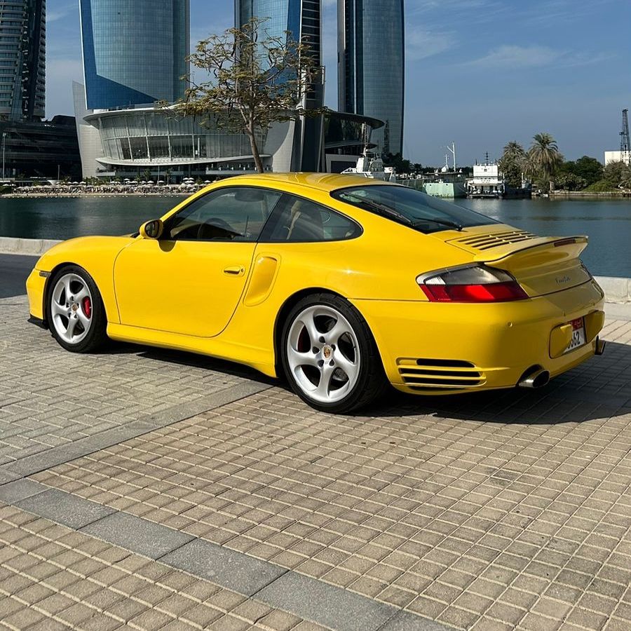 2003 Porsche 911 Carrera