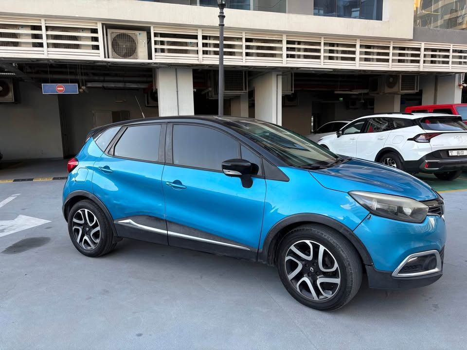 2016 Renault Captur in dubai