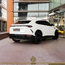 2022 Lamborghini URUS