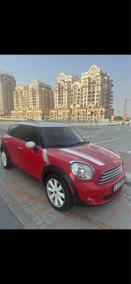 2012 Mini Countryman in dubai