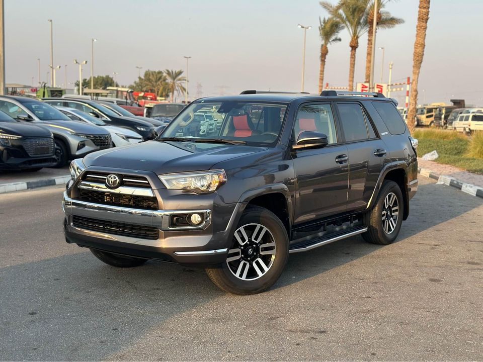 2021 Toyota 4Runner in dubai