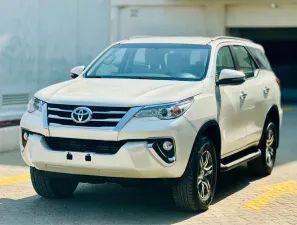 2020 Toyota Fortuner