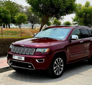 2018 Jeep Grand Cherokee in dubai