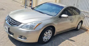 2010 Nissan Altima in dubai