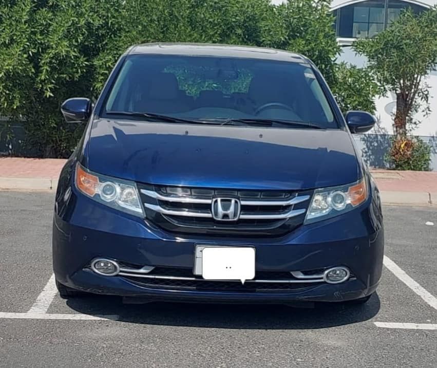 2015 Honda Odyssey in dubai