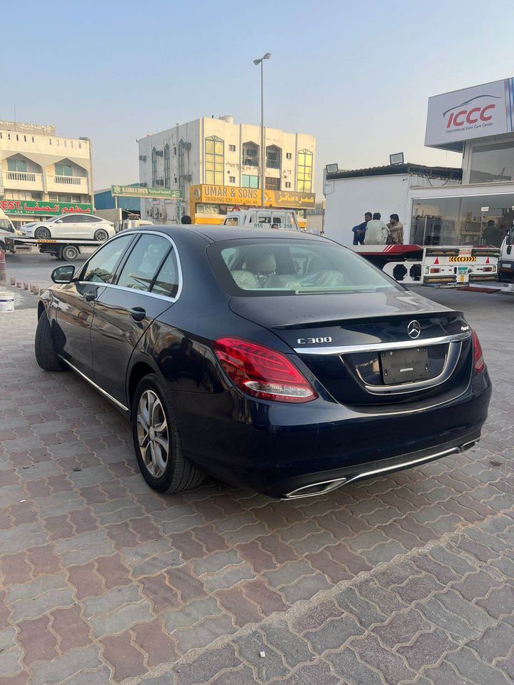 2016 Mercedes-Benz C-Class