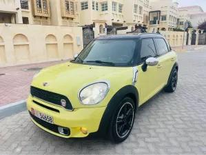 2013 Mini Countryman in dubai