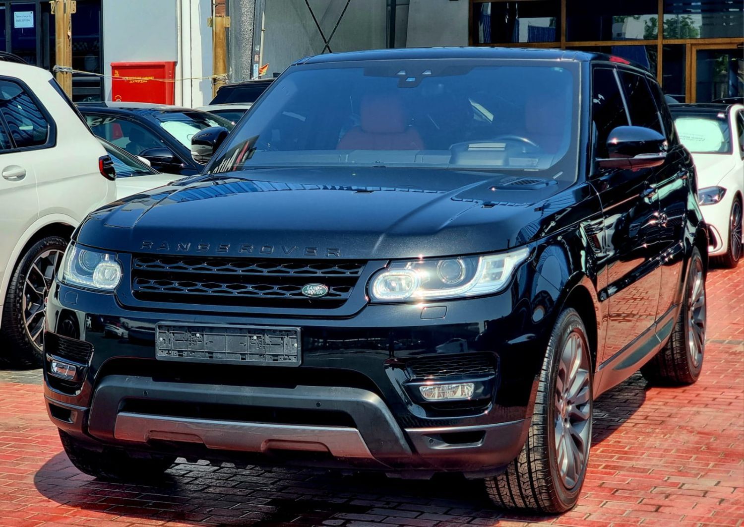 2017 Land Rover Range Rover Sport in dubai