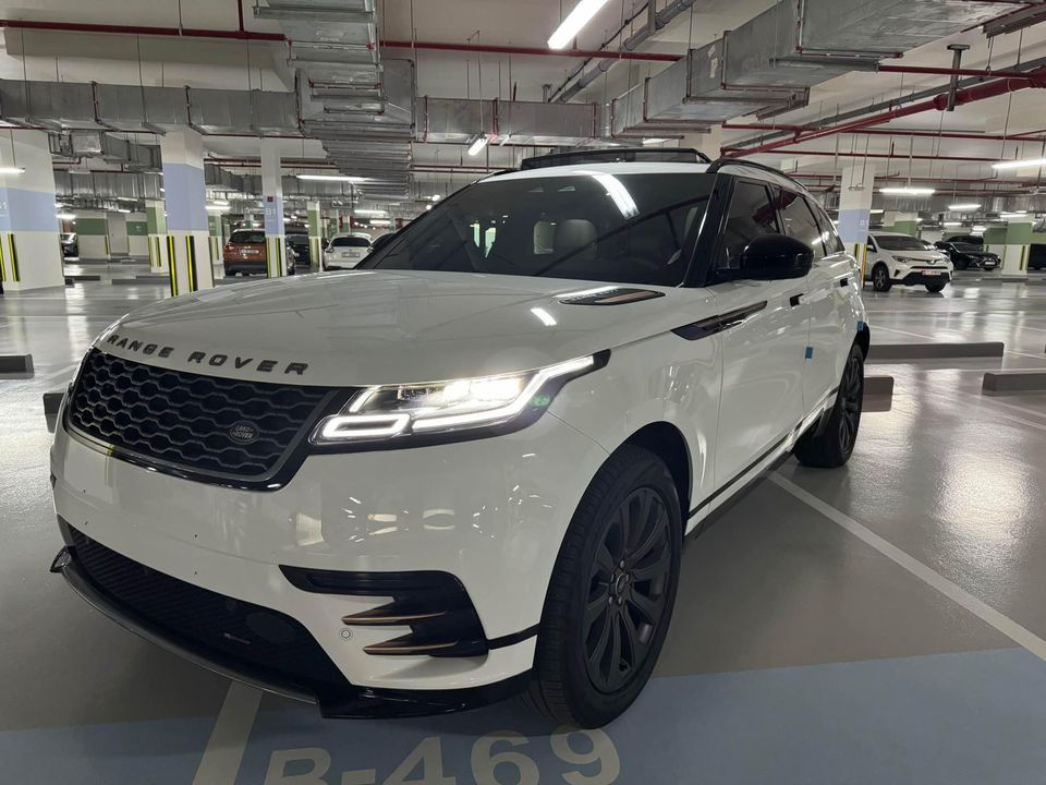 2022 Land Rover Range Rover Velar in dubai