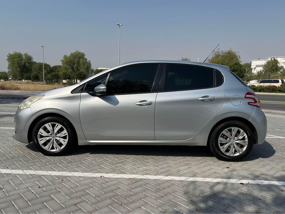 2015 Peugeot 208