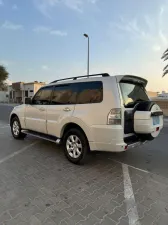 2013 Mitsubishi Pajero