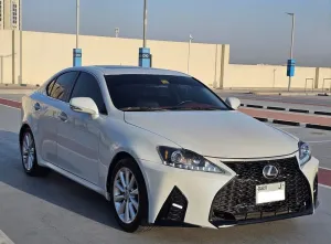 2010 Lexus IS in dubai