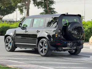 2025 Land Rover Defender