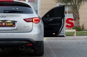 2019 Infiniti QX70