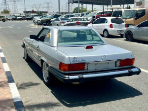 1986 Mercedes-Benz 500 560