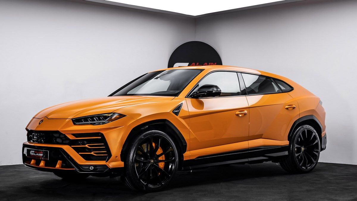 2021 Lamborghini URUS in dubai