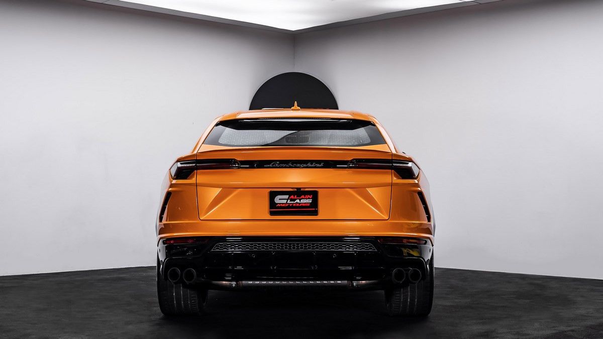 2021 Lamborghini URUS