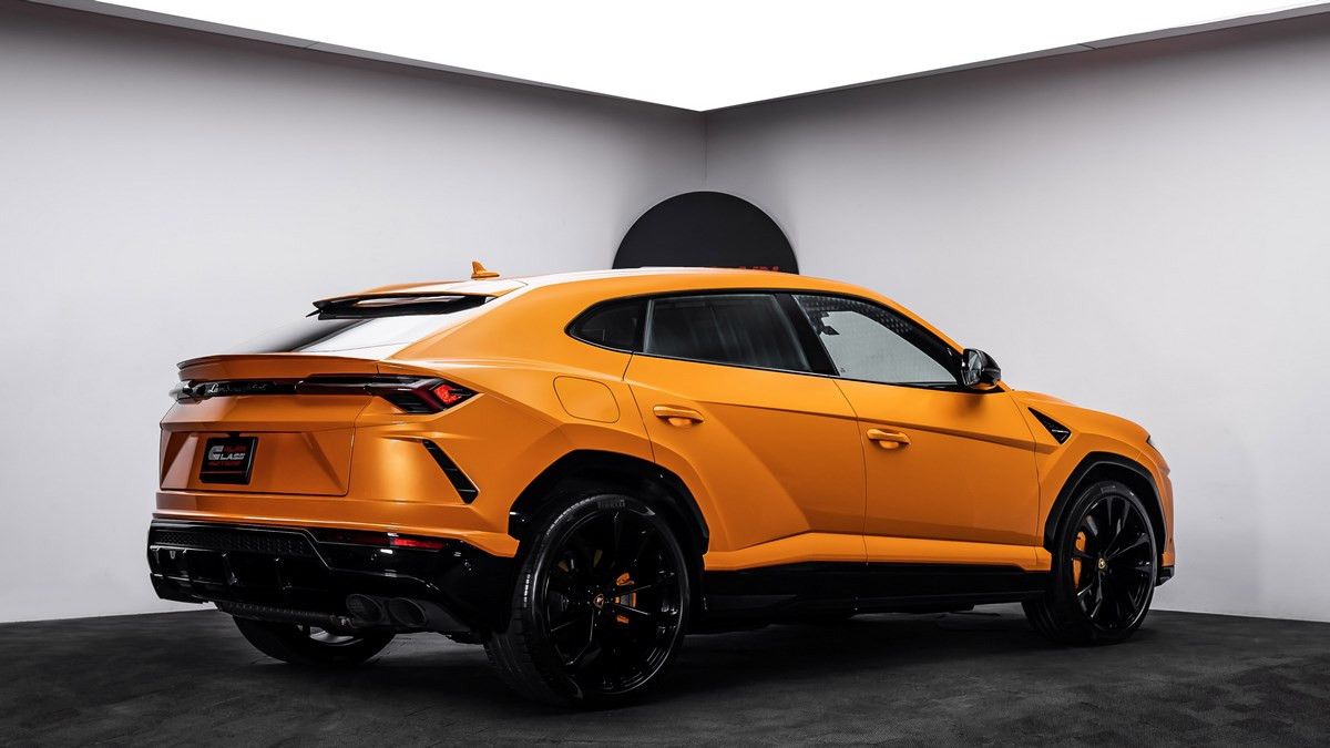 2021 Lamborghini URUS