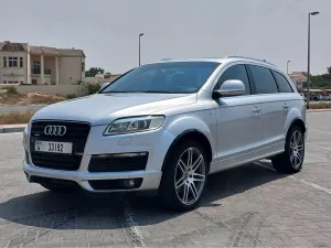 2009 Audi Q7 in dubai