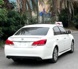 2011 Toyota Avalon