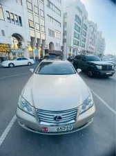 2012 Lexus ES in dubai