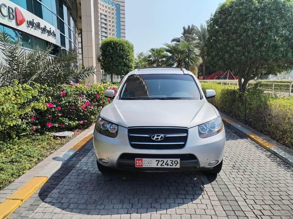 2009 Hyundai Santa Fe in dubai