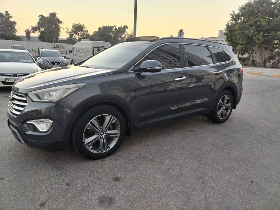 2014 Hyundai Santa Fe in dubai