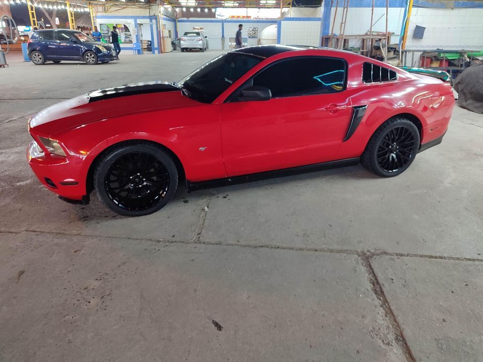 2010 Ford Mustang in dubai