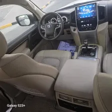 2019 Toyota Land Cruiser