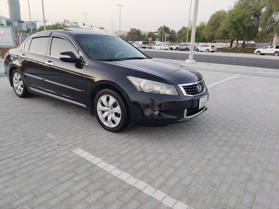 2010 Honda Accord in dubai