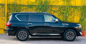 2017 Nissan Armada