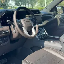 2023 GMC Yukon