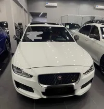 2016 Jaguar XE in dubai