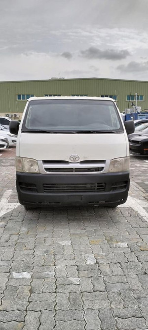 2010 Toyota Hiace