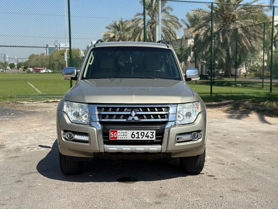 2017 Mitsubishi Pajero in dubai