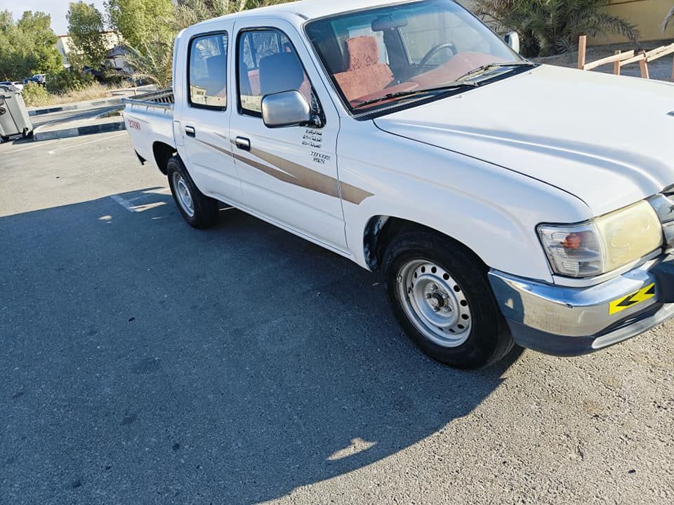 2004 Toyota Hilux