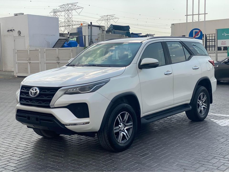 2021 Toyota Fortuner in dubai